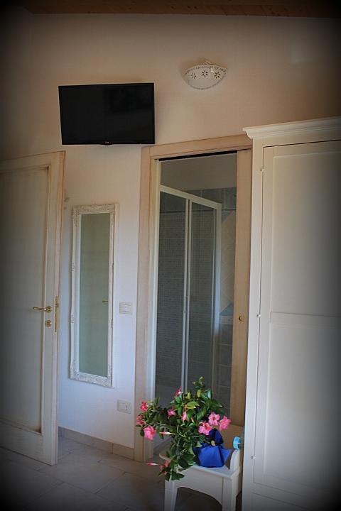 Bed and Breakfast Il Melograno Di Nora Pula Exterior foto